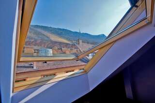 Гостевой дом Casa Reims Брашов Люкс с 1 спальней с видом на горы-5